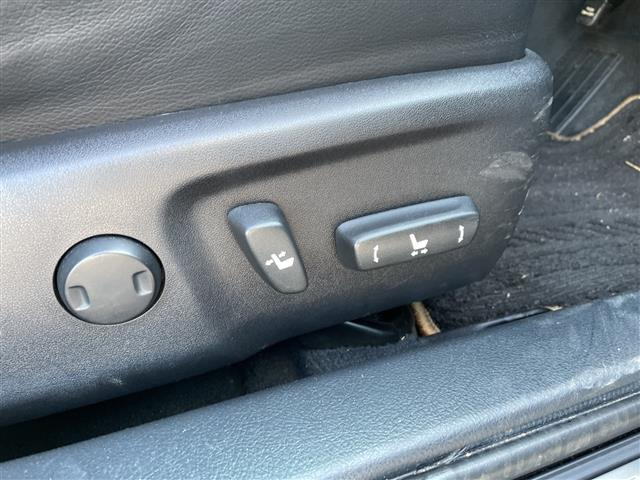 カムリハイブリッド2.5 Gパッケージ プレミアムブラック