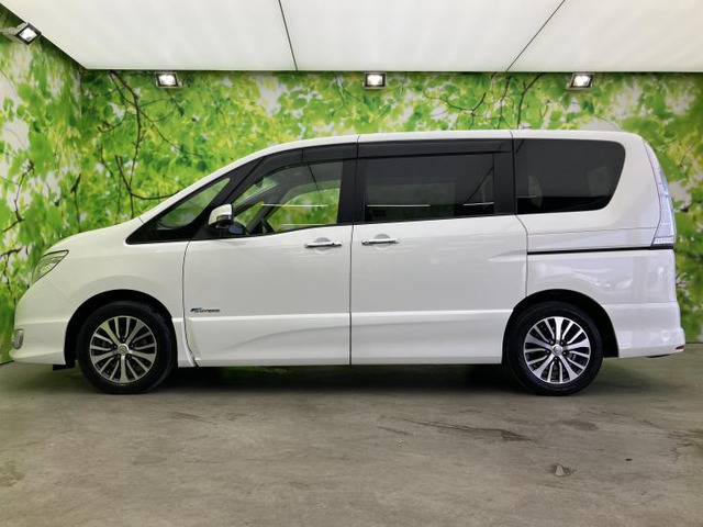 セレナ2.0 ハイウェイスターG S-HYBRID アドバンスドセーフティパッケージ