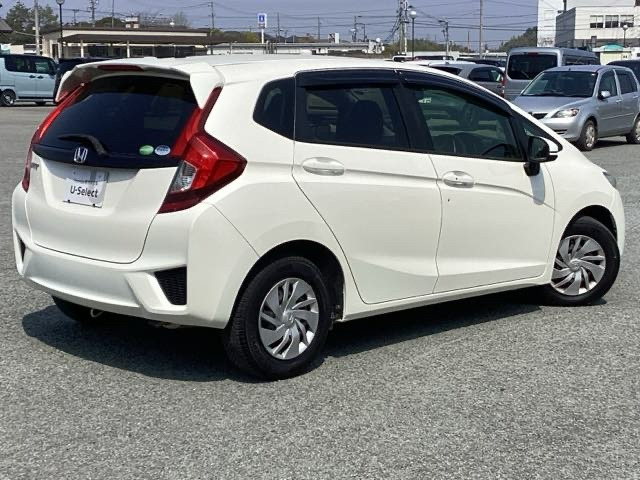 フィット1.3 13G Fパッケージ