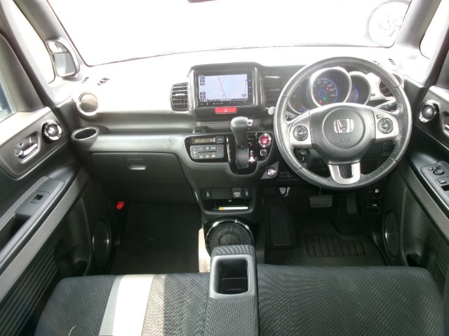 N-BOXスラッシュX