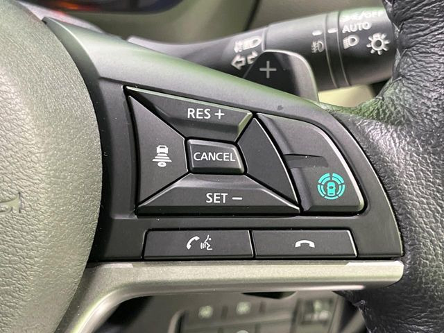 �y�}�C�p�C���b�g�z�������H�ł̒��������s���y��!!�a�؎��Ə��񑖍s�̃V�[���ŁA�A�N�Z���E�u���[�L�E�X�e�A�����O�������Ő��䂵�A�������^�]�̕��S���y�����Ă���܂���