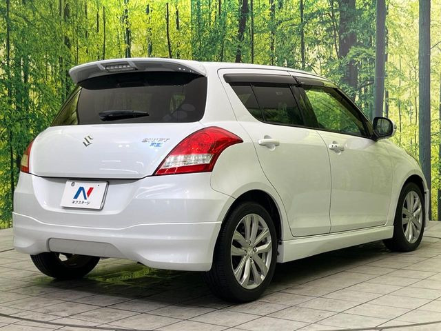 ☆全国のネクステージからお取り寄せが可能※!遠方の店舗に展示してあるクルマが気になる場合も、最寄りの店舗でご覧いただくことが可能です!是非私たちに要望をお聞かせください!※別途費用