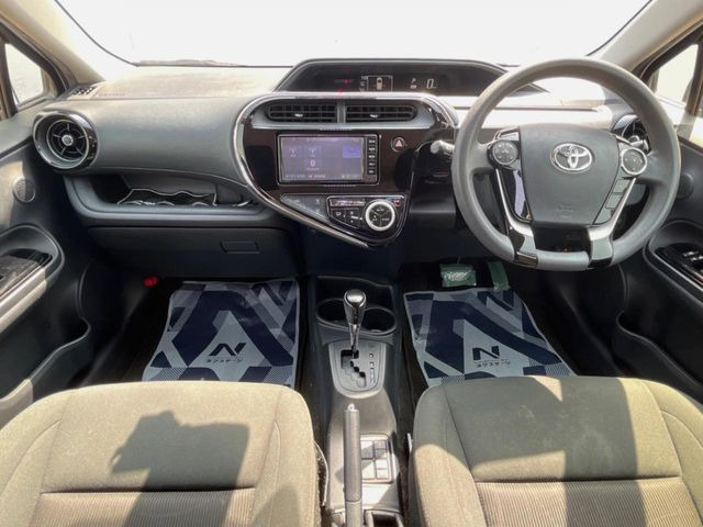 アクア1.5 S スタイルブラック