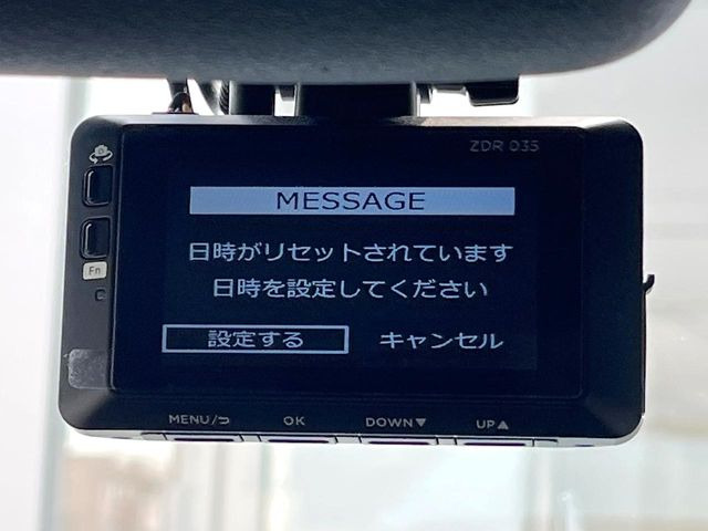 �y�h���C�u���R�[�_�[�z�h���C�u���R�[�_�[����!���s���͂������A������^�]�⎖�̂ɑ��������ہA�f���ŋL�^���A����̃��X�N�ɔ����܂��B���L�^�pSD�J�[�h�͂��q�l�����g�ł��������������K�v������܂��B