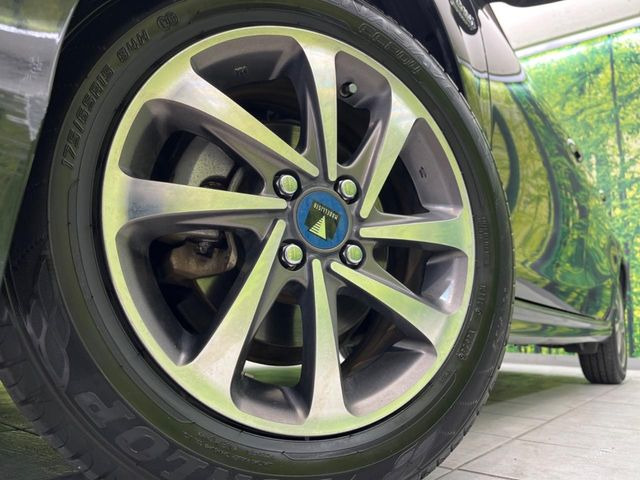 �y15�C���`�A���~�z�C�[���z�O�ςɃ}�b�`�����A���~�z�C�[���𑕒����Ă���܂��B�e��A���~�z�C�[����A�X�^�b�h���X�^�C�����戵�����Ă���܂��B���񂲑��k����������