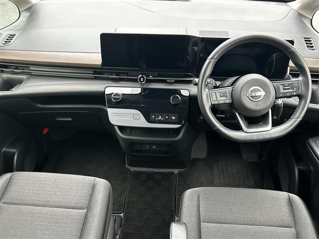 セレナ2.0 ハイウェイスターV