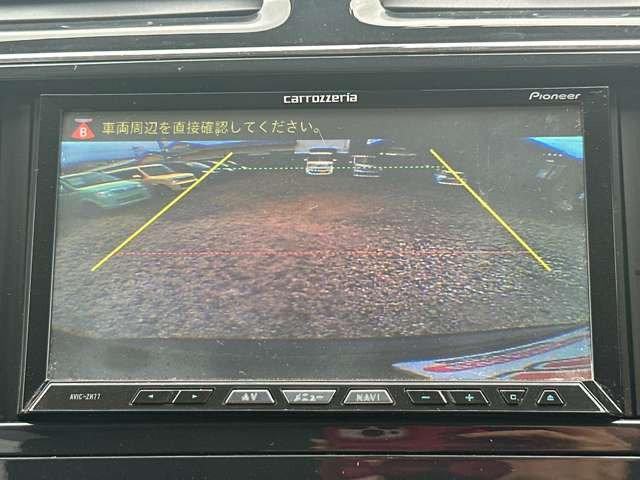 ���D�݂̃J�[�i�r�ւ̃J�X�^�����������������܂�!����]�̍ۂɂ͓��X�X�^�b�t�܂ł��C�y�ɂ����k��������