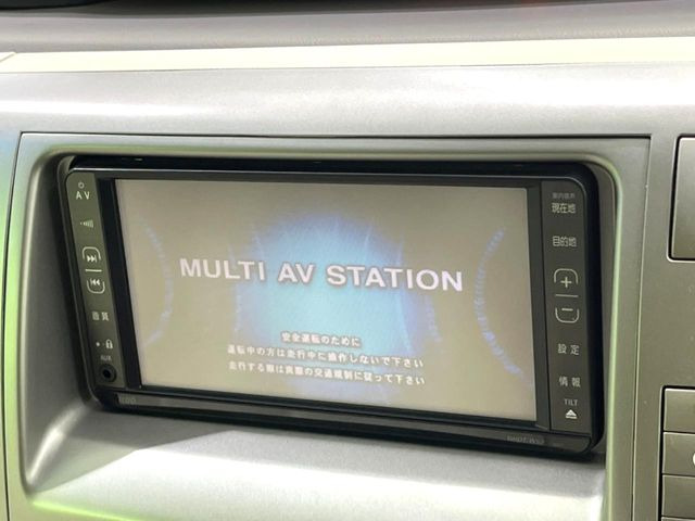 �y�����i�r�z�l�C�̏����i�r�𑕔����Ă���܂��B�i�r�̎g���₷���͂������A�I�[�f�B�I�@�\���[��!�L�����v�◷�s�͂������A�ʋ΂┃�����ȂǕ��i�̃h���C�u���y�����Ȃ�͂���