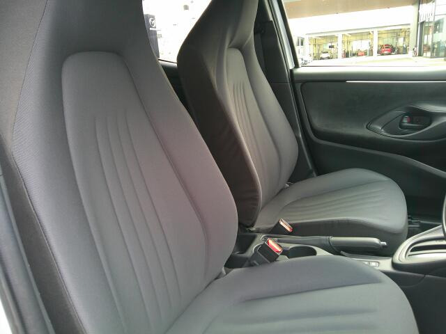 �t�����g�V�[�g����ԗǍD�ł���B�傫�ȉ�����Ȃ��A���S�ł��B����S�n�������ł���B