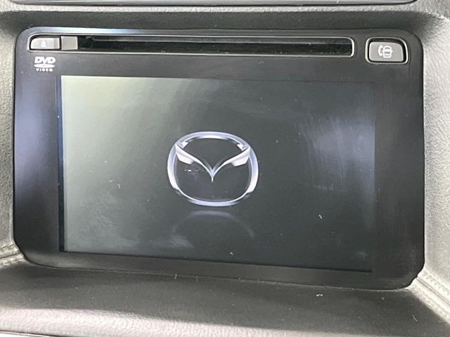 �y�}�c�_�R�l�N�g�i�r�z�ԓ��̕��͋C�Ƀ}�b�`������̌^�^�C�v�̃i�r�B�e����q�ݒ��Bluetooth�Đ����A�l�X�ȋ@�\���y���߂܂��B�����I�ȃ_�C�������삪�\�ŁA�g��������ǍD�ł��B