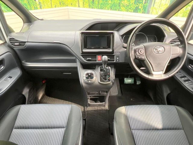 ヴォクシー2.0 ZS 煌