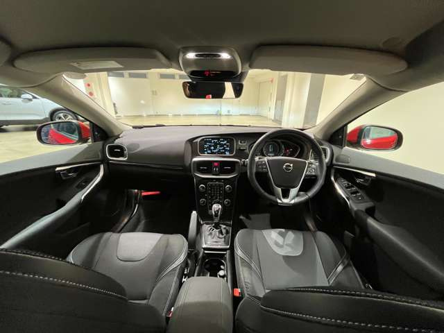 V40T3 モメンタム