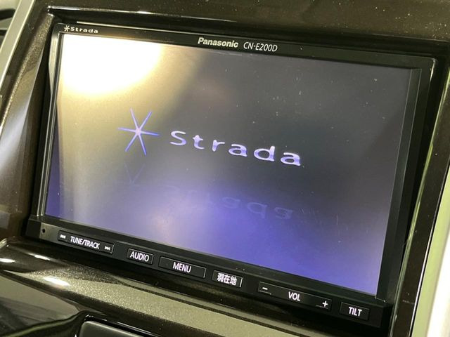 【ナビゲーション】使いやすいナビで目的地までしっかり案内してくれます。各種オーディオ再生機能も充実しており、お車の運転がさらに楽しくなります!!