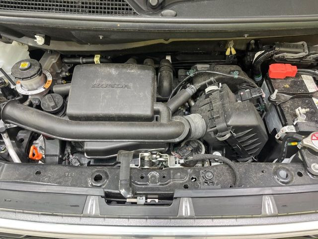 親切・丁寧な専門メカニックスタッフが応対!・車検・点検整備・事故等の修理などアフターサービスも安心。お車のカスタマイズもネクステージのサービススタッフまでご相談ください!