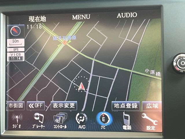 �������i�r:��̊��̂���i�r�́A����������ԓ������o���Ă���܂��BBluetooth�Đ��ȂǃI�[�f�B�I�@�\���[�����Ă���܂��̂ŁA�^�]�����y���߂܂���