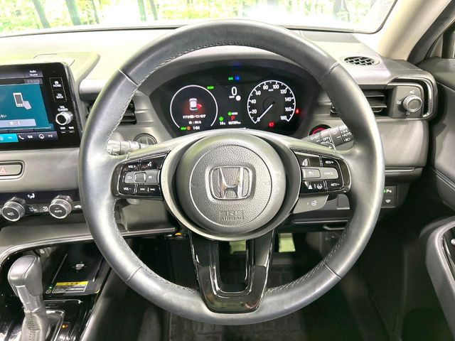 �y�����v�����X�e�A�����O�z�㎿�Ȋv���g�p���邱�ƂŁA��ɂ����������݂ƂĂ��^�]���₷���n���h���ł���