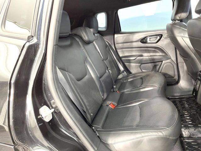 ���㕔���Ȃ��C�ɂȂ�悤�ȃL�Y�E�����ւ��蓙�A�傫�ȃ_���[�W�͂Ȃ��A�ǍD�ȏ�Ԃł��B