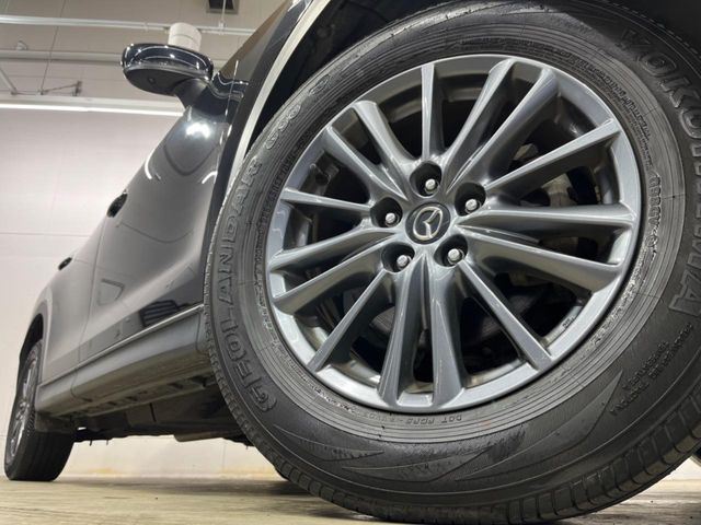 �y����17�C���`�A���~�z�C�[���z�O�ςɃ}�b�`���������A���~�z�C�[���𑕒����Ă���܂��B�e��ЊO�A���~�z�C�[����A�X�^�b�h���X�^�C�����戵�����Ă���܂��B���񂲑��k����������