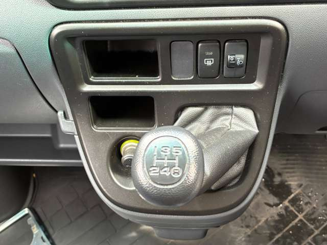 ピクシスバンクルーズ ハイルーフ 4WD