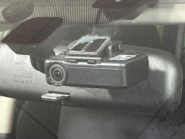 �y�h���C�u���R�[�_�[�z�h���C�u���R�[�_�[����!���s���͂������A������^�]�⎖�̂ɑ��������ہA�f���ŋL�^���A����̃��X�N�ɔ����܂��B���L�^�pSD�J�[�h�͂��q�l�����g�ł��������������K�v������܂��B