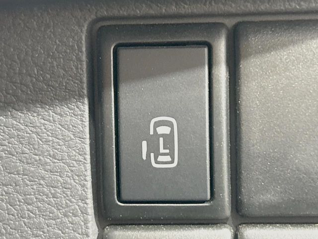 �y�p���[�X���C�h�h�A�z�X�}�[�g�L�[��^�]�Ȃ̃X�C�b�`�ŃX���C�h�h�A�̊J���\���d��������͂����ăh�A���J����K�v�������A���������q�l�ł��A�d���ו��������Ă��鎞�����N�ɊJ���߂ł��܂���