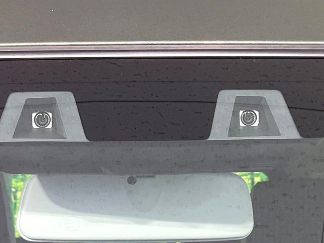 �y�X�Y�L �Z�[�t�e�B�T�|�[�g�z���s���ɑO���̎ԗ�����F�����A�Փ˂������Ȏ��͌x��ƃu���[�L�ŏՓˉ���Ɣ�Q�y�����A�V�X�g�B�����S�Ƀh���C�u�����y���݂��������܂��B