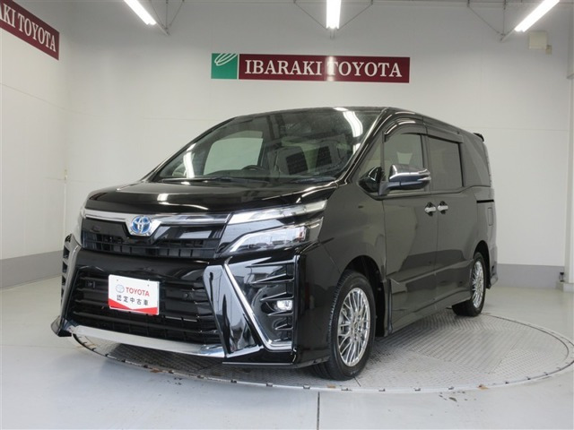 ヴォクシー1.8 ハイブリッド ZS