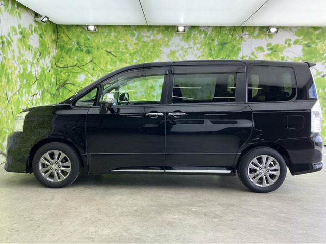 ヴォクシー2.0 ZS 煌III