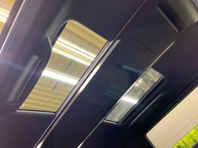 �y���E�Ɨ����[�����[�t�z2��ڍ��E�Ȃɂ��ꂼ��z�u���ꂽ�K���X���[�t!�������ɍ��킹�ĕБ������V�F�[�h��߂邱�Ƃ��\�ł�!