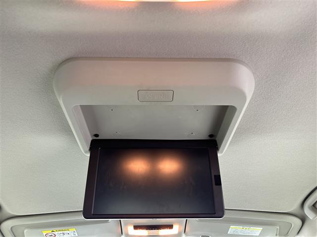 セレナ1.2 e-POWER ハイウェイスターV