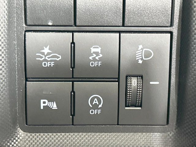 �y�X�}�[�g�A�V�X�g�z���s���ɑO���̎ԗ�����F�����A�Փ˂������Ȏ��͌x��ƃu���[�L�ŏՓˉ���Ɣ�Q�y�����A�V�X�g�B�����S�Ƀh���C�u�����y���݂��������܂��B