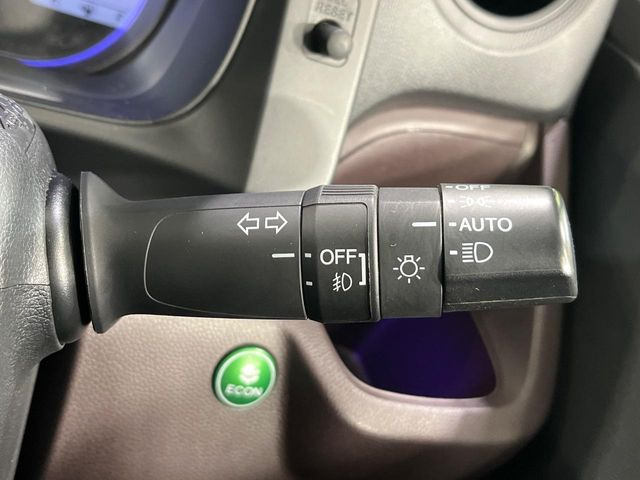 �y�I�[�g���C�g�z����̖��邳�ɉ����Ď����Ńw�b�h���C�g�̓_���E�������ł���@�\�ł�!���C�g�̕t���Y��E�����Y��Ȃǂ������Ȃ�A�J�̓���[���̑��s�����S!�g���l���ʉߎ����֗��ł��ˁ�