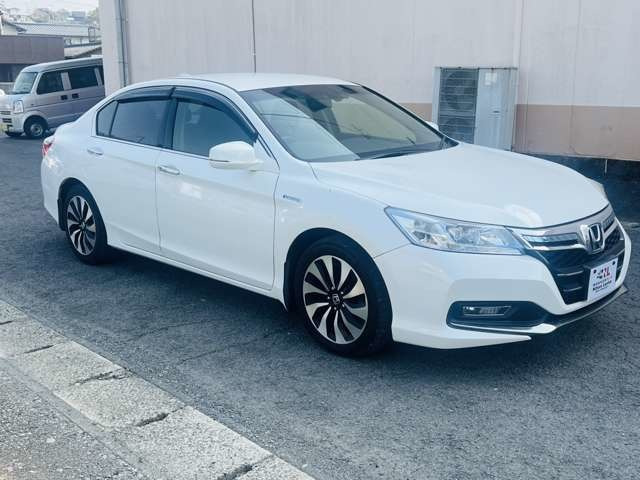 アコードハイブリッド2.0 LX