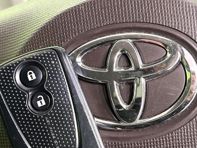 �y�X�}�[�g�L�[�z�J�o����|�P�b�g�ɓ��ꂽ�܂܂ł��h�A�̎{���E�������\�ȃX�}�[�g�L�[�𑕔��B�G���W���̃I���E�I�t�����J�M�����o���K�v����������Ƃ��Ă��֗��ł���