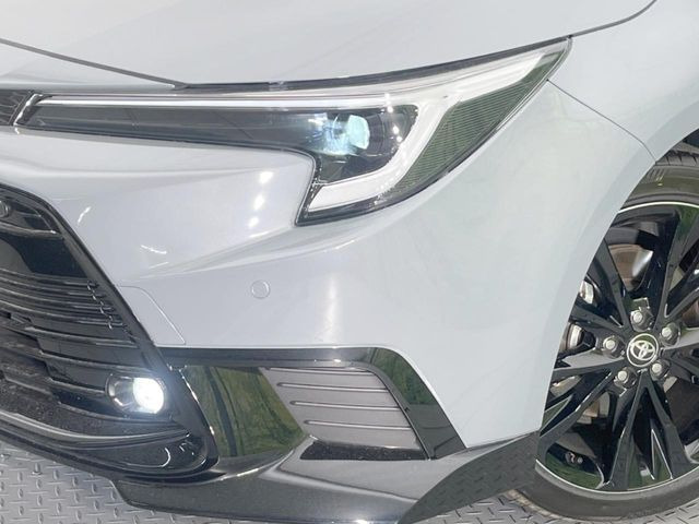 �yLED�w�b�h���C�g�z���V����ԑ��s�����ǍD�Ȏ��E���m�ۂ����S���ĉ^�]�ł��鍂�P�xLED�w�b�h���C�g�𑕔�!�_�����x�������A����d�͂��}�����Ă��܂��B