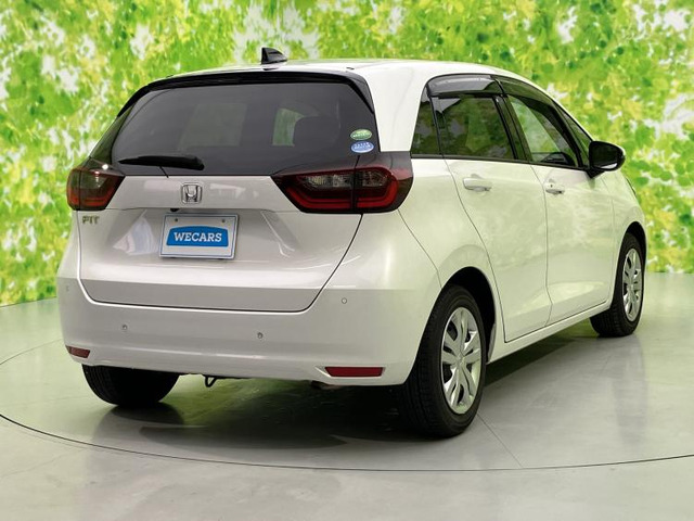 フィット1.3 ホーム