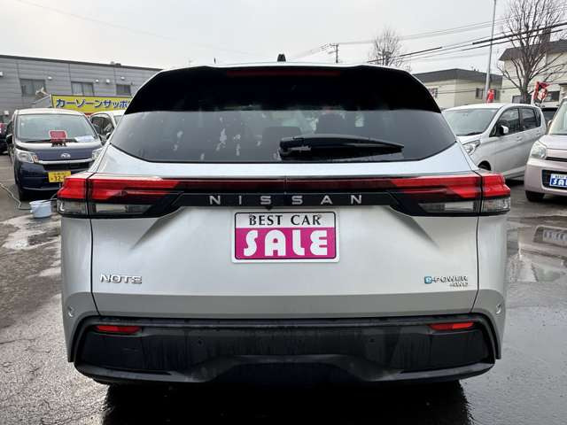 �h�T�r���H�A�V���[�V�u���b�N�����ГƎ��̋����̉��i�ŏ����Ă���܂��B���񂲑��k���������܂��B