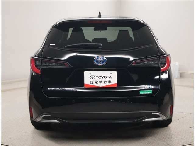 カローラツーリング1.8 ハイブリッド W×B