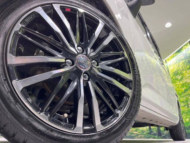 �y16�C���`�A���~�z�C�[���z�O�ςɃ}�b�`�����A���~�z�C�[���𑕒����Ă���܂��B�e��A���~�z�C�[����A�X�^�b�h���X�^�C�����戵�����Ă���܂��B���񂲑��k����������