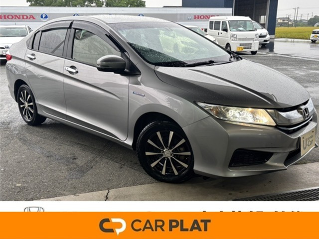 グレイス1.5 ハイブリッド LX