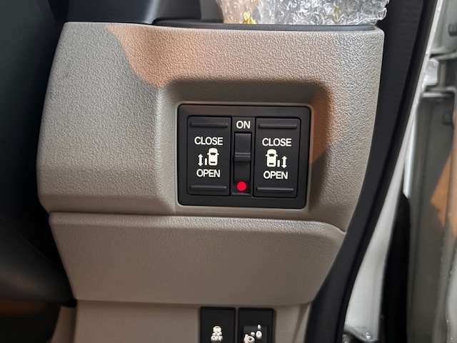 N-BOXジョイ モノトーン