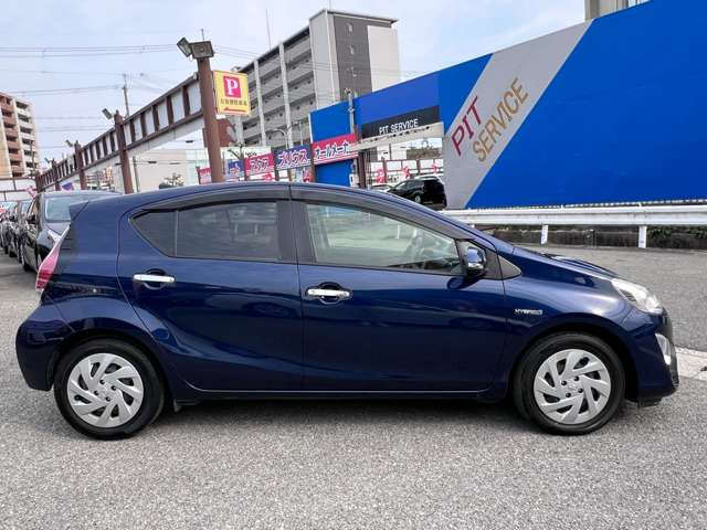 �O���[�v���݌ɐ�200��ȏ�!!�L�x�ȍ݌ɂ̒����炨�q�l�ɂ҂�����Ȉ�������Ă������܂�!!