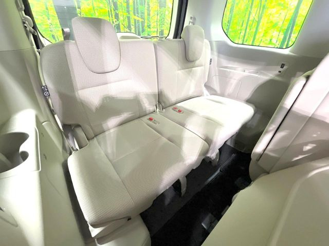 3��ڃV�[�g�͂�������ԗǍD����l�ł��������ƍ����Ē����܂��̂ŁA��l���ł̂��o���������N���N�ł��􂲉Ƒ��ŁA�C�̒m�ꂽ���ԂŁA�h���C�u�ɍs���̂��y���݂ł��ˁ�