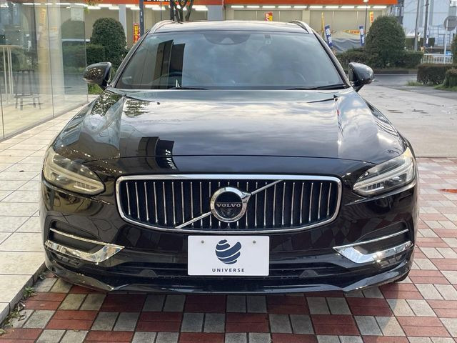 ●ご覧の通り綺麗な状態を維持しているお車ですが、小さなキズの状況や他の箇所のお写真もお送りできます。ご遠方の方でも安心してご検討いただける様、お客様のご希望に応じて出来る限りご対応させていただきます。