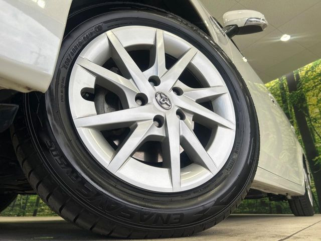 �y����16�C���`�A���~�z�C�[���z�O�ςɃ}�b�`���������A���~�z�C�[���𑕒����Ă���܂��B�e��ЊO�A���~�z�C�[����A�X�^�b�h���X�^�C�����戵�����Ă���܂��B���񂲑��k����������