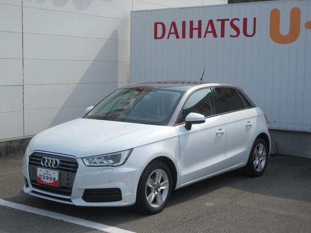 A1スポーツバック1.0 TFSI