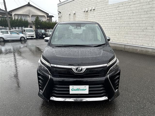 ヴォクシー2.0 ZS 煌