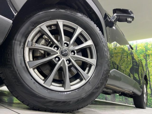 �y16�C���`�A���~�z�C�[���z�O�ςɃ}�b�`�����A���~�z�C�[���𑕒����Ă���܂��B�e��A���~�z�C�[����A�X�^�b�h���X�^�C�����戵�����Ă���܂��B���񂲑��k����������