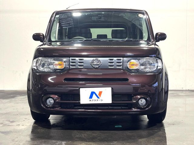 弊社では、全車『修復歴なし』のお車のみ取り扱っております。専任バイヤーによる厳選した仕入れの後、入庫後の車両チェックを行い、ネクステージが認定した高品質な中古車をご提供しております。