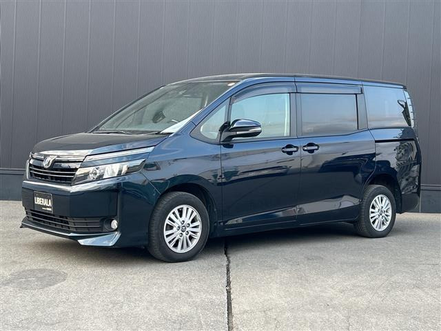 ヴォクシー2.0 V 4WD